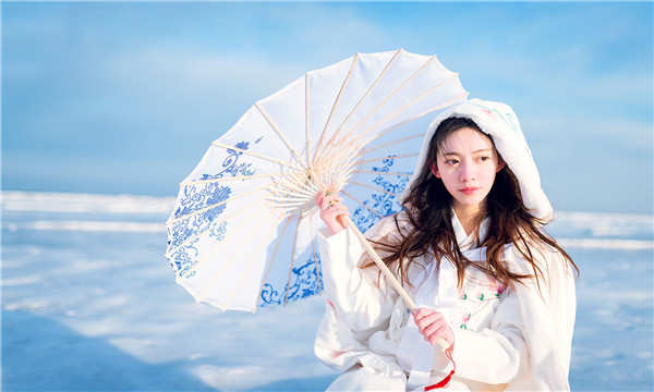 维西试管代怀生子多少钱一个？助孕之路的费用分析与方案选择