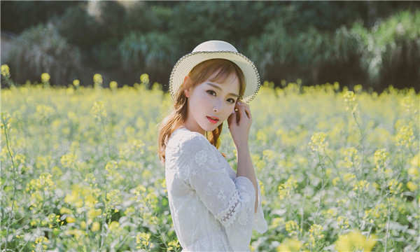 维西标题：想找个女人帮忙生孩子的有效解决方案，助您圆梦家庭